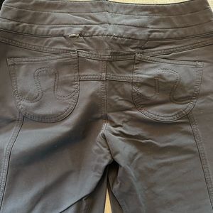Lulemon pants size 10 or 12 waist 16
